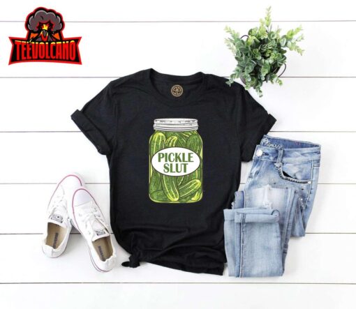 Pickle Slut Who Loves Pickles Apaprel Sweatshirt