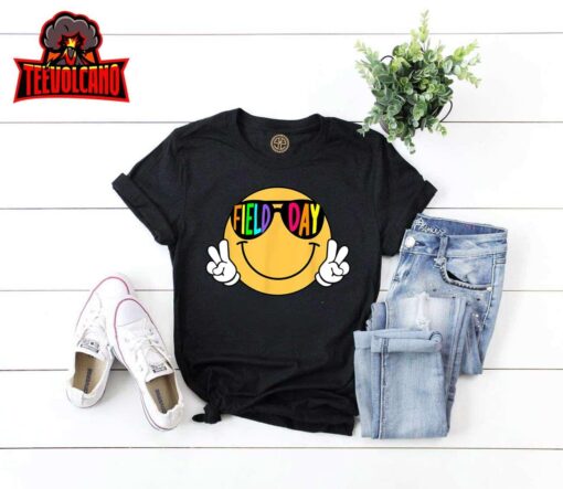 Retro Groovy Field Day Sunglasses Smile Face Teacher Kids T-Shirt