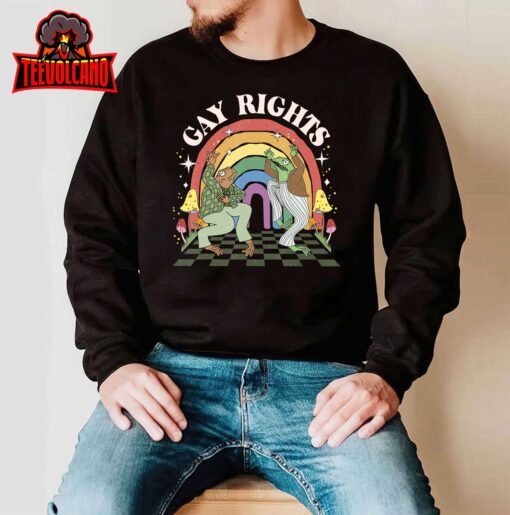 Say Gay Frog & Toad Say Gay Rights LGBT Pride Ally Lesbian T-Shirt