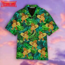 Bigfoot Love Eating Hot Dog Hawaiian Shirt