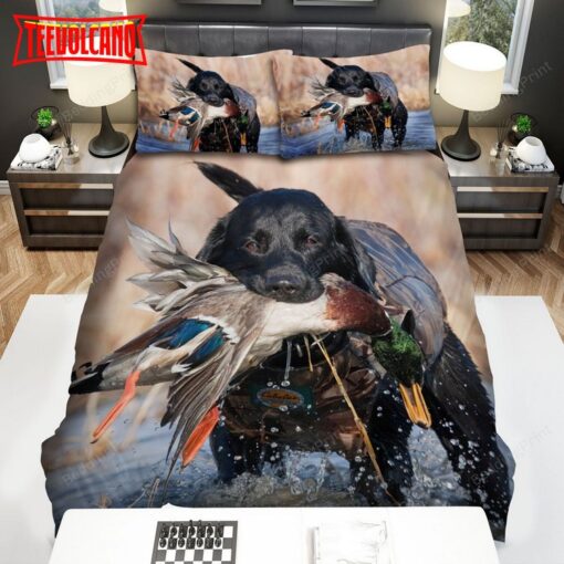 Hunting, The Hound Keeping Duck In Mouth Bedding Sets