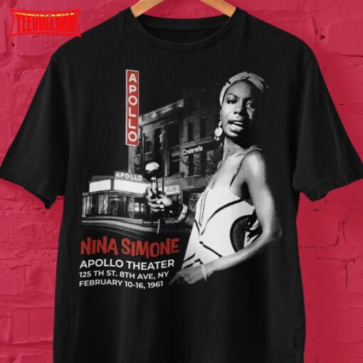 Jazz Great Nina Simone At The Apollo Theater in NYC T-Shirt