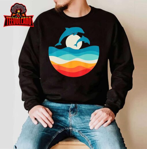 Vintage Retro Summer Time Beach Dolphin For Men Women T-Shirt