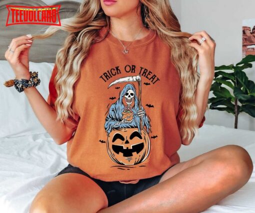 Comfort Colors Halloween Trick or Treat Shirt,Halloween Sweatshirt