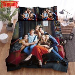 Friends Cast Group Photograph On New York Street Bed Sheets Duvet Cover Bedding Sets