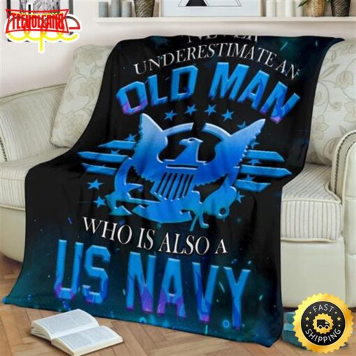 Never Underestimate An Old Man Who Is Also A Us Navy Fleece Throw Blanket