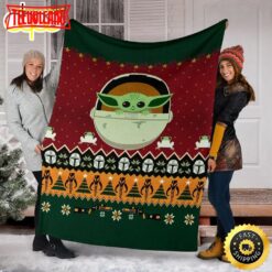 Star Wars Baby Yoda Christmas Fleece Blanket