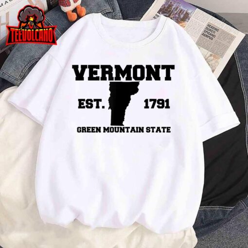 Vermont Souvenir Est 1791 Green Mountain for Men Women Kids T-Shirt