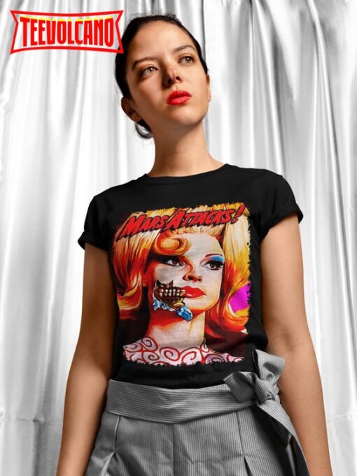 Mars Attacks Movie Poster 90s Movie Nostalgia Shirt