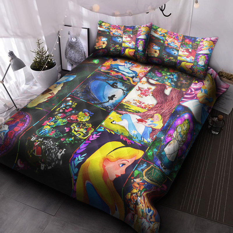 Alice In The Wonderland Quilt Bed Set