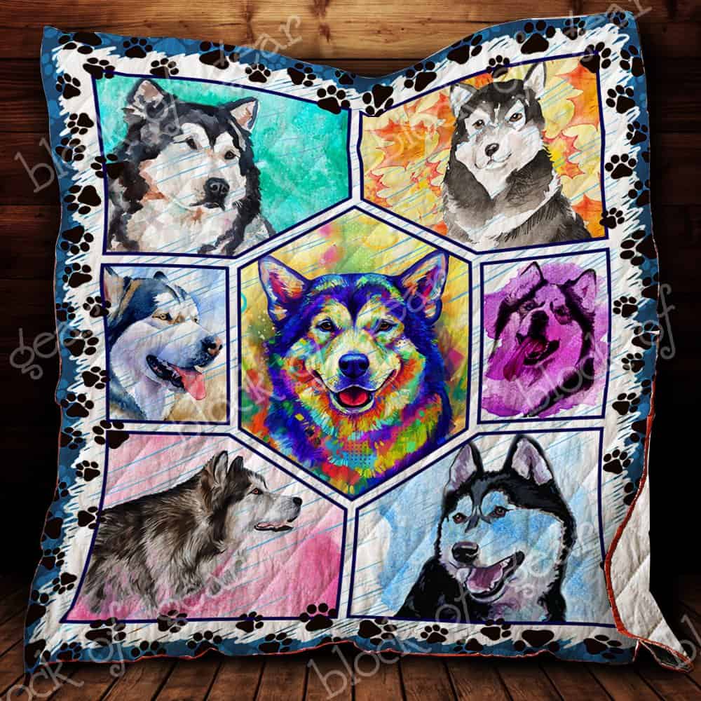 Colorful Alaskan Malamute Quilt Blanket