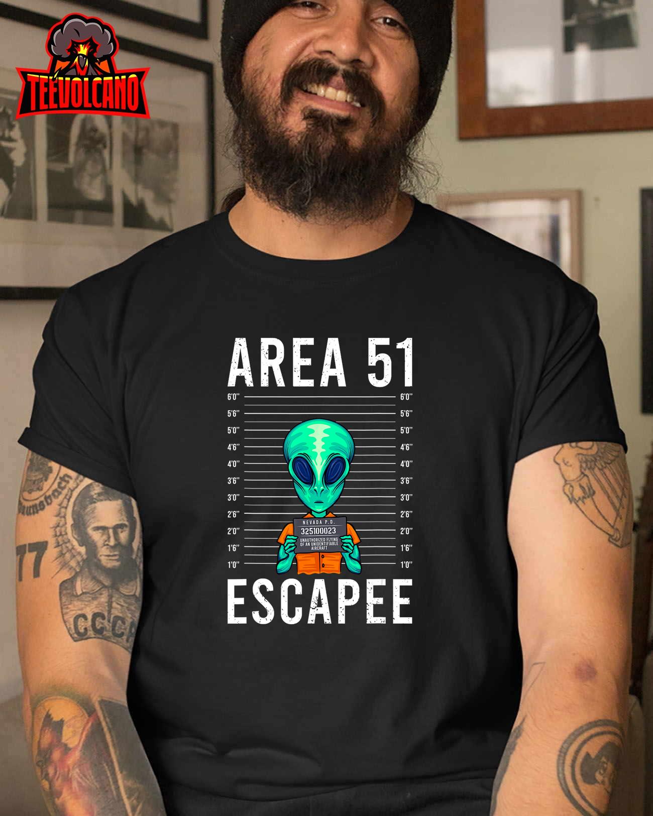 Funny Alien Art, Alien Lover, Area 51 Escapee, Alien T-Shirt