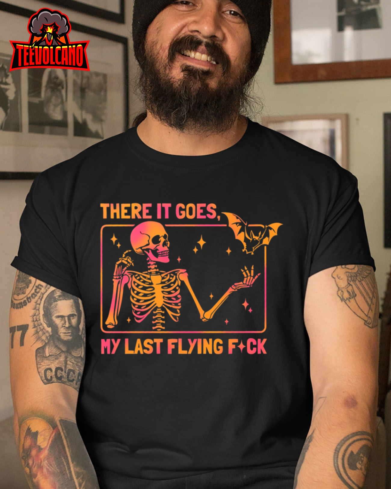 There It Goes My Last Flying F Skeletons Funny Halloween Pullover Hoodie