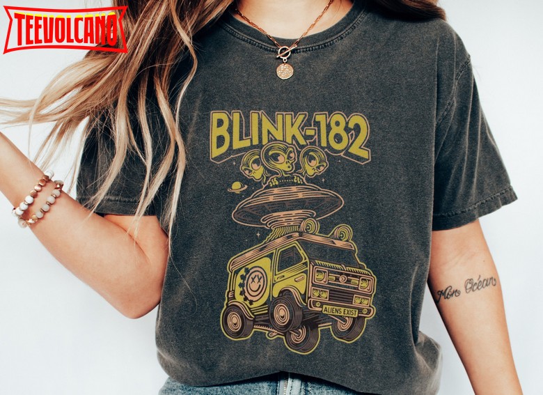 Blink 182 Vintage T Shirt, Retro Blink 182 Rock Shirt