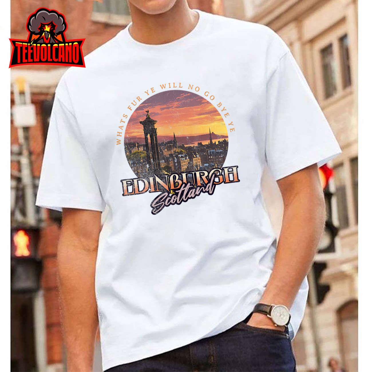 Chase Your Dreams- Travel to Scotland, Scotland is Calling T-Shirt