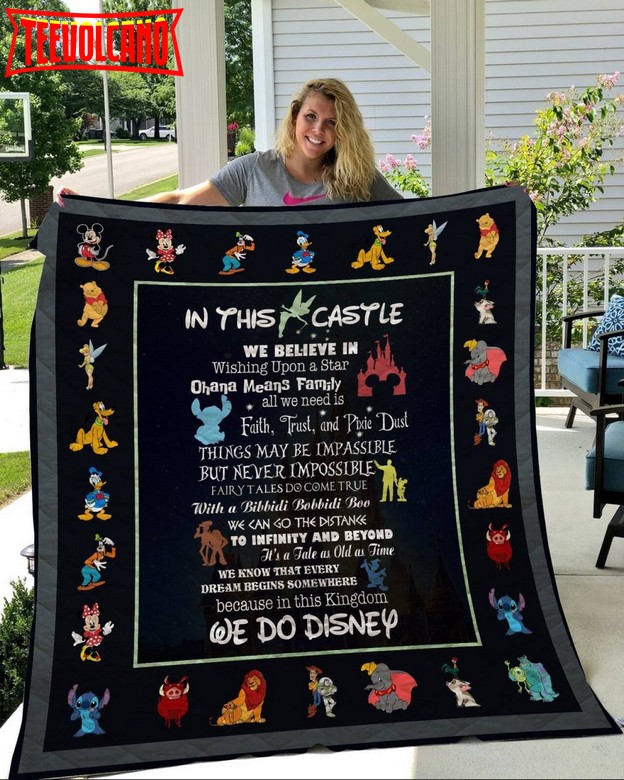 Disneyin The Castle Customize Quilt Blanket