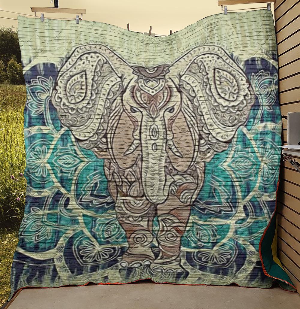 Elephants Men Quilt Blanket