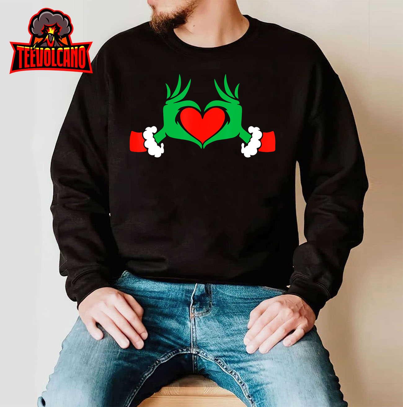 Funny Elf With Cute Heart Hands Style Christmas Costumes T-Shirt