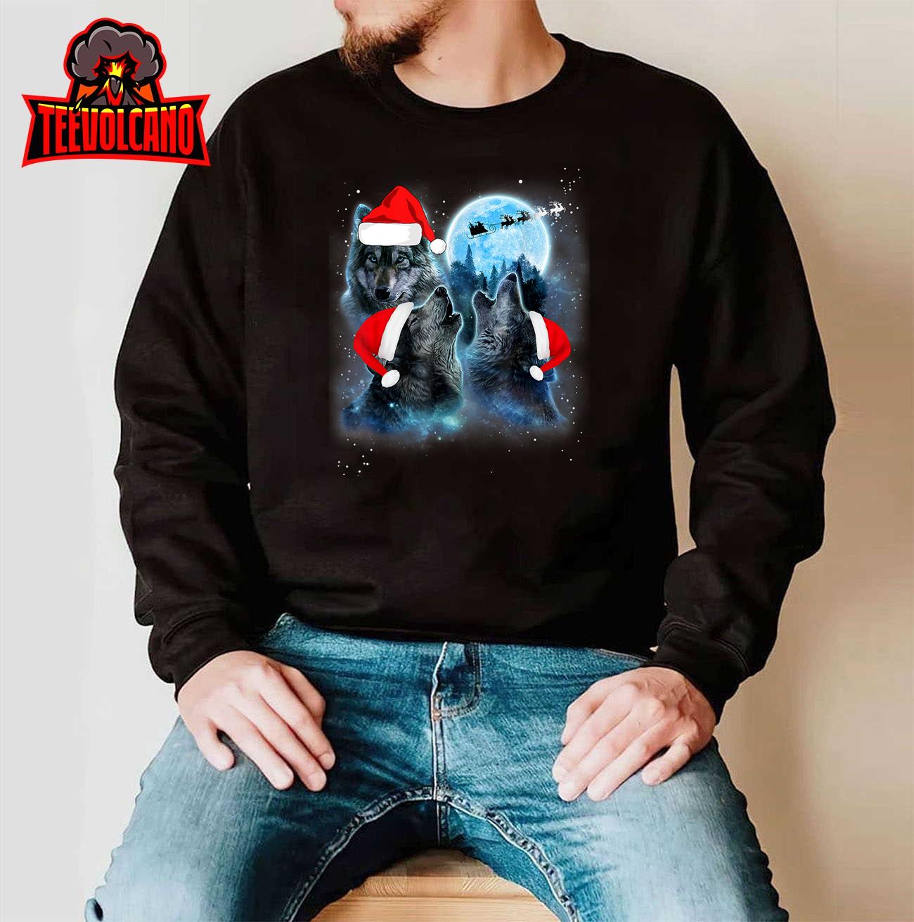 Three Wolves Howling Under Moon Christmas Santa Wolf Lover T-Shirt Sweatshirt