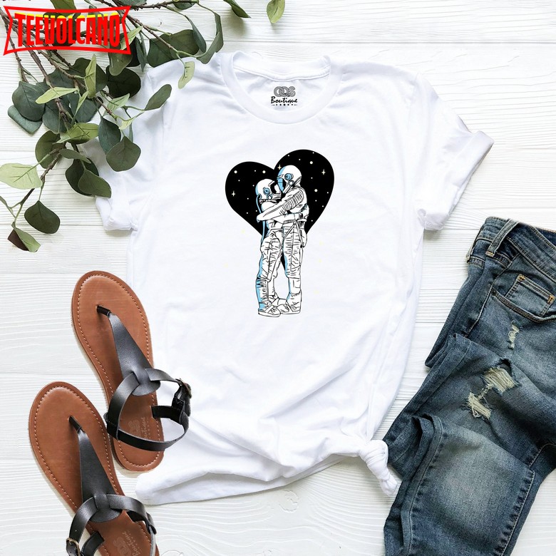 Valentines Space in Love Graphic Tee, Valentine’s Day Shirt, Cool Love Astronauts T-Shirts